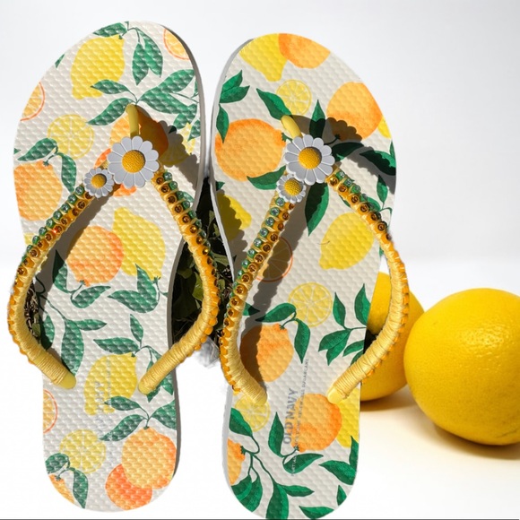 Crystal Bling Lemon Flip Flops, Handmade Embellishments, Beach Sandals, Size 7 - Picture 12 of 14